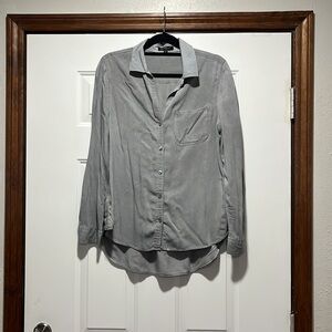 Velvet Heart Small Grey Long sleeve Collared Button Down pocket roll sleeve GUC
